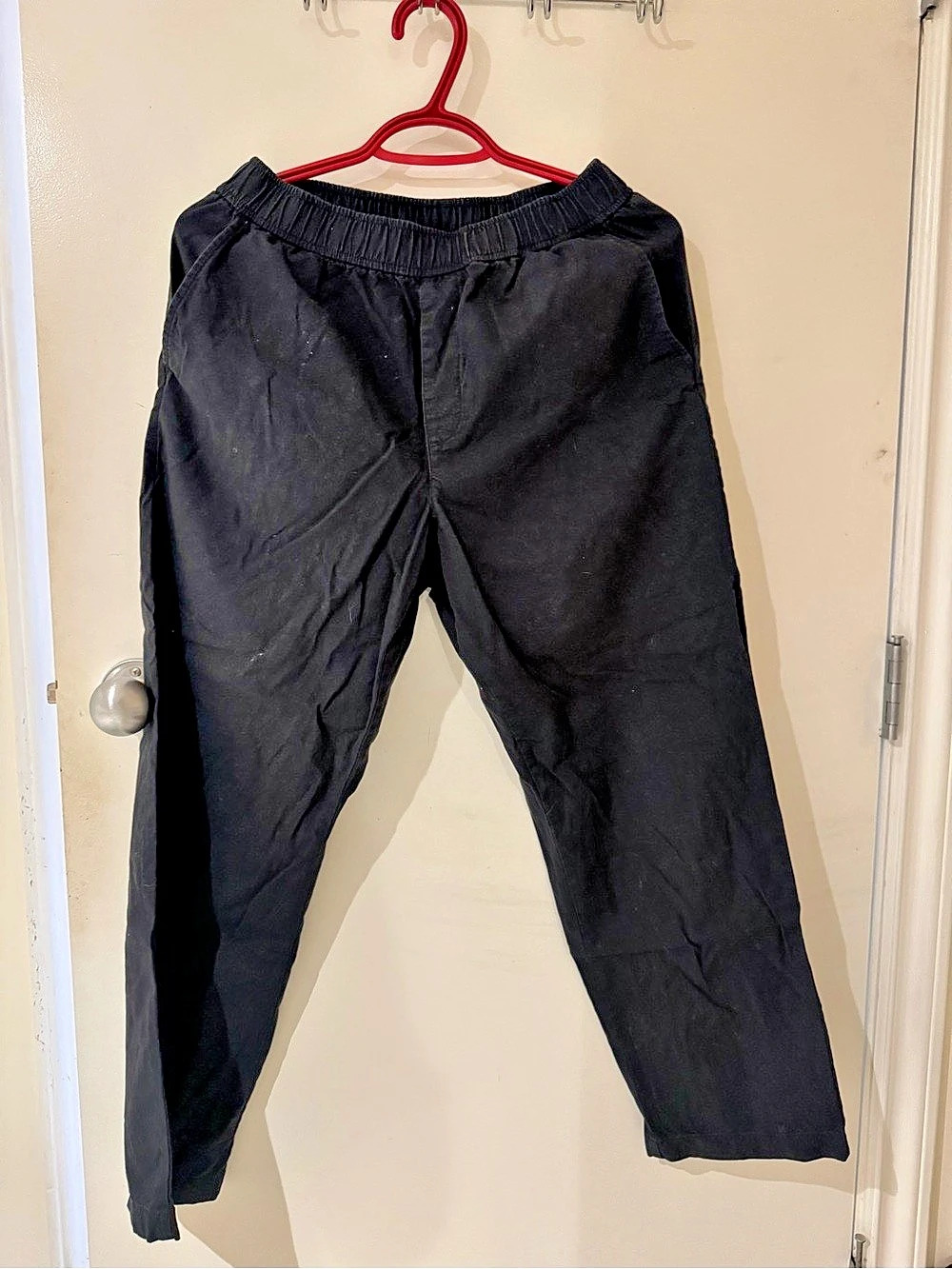 Uniqlo Black Jogger Pants Size Small